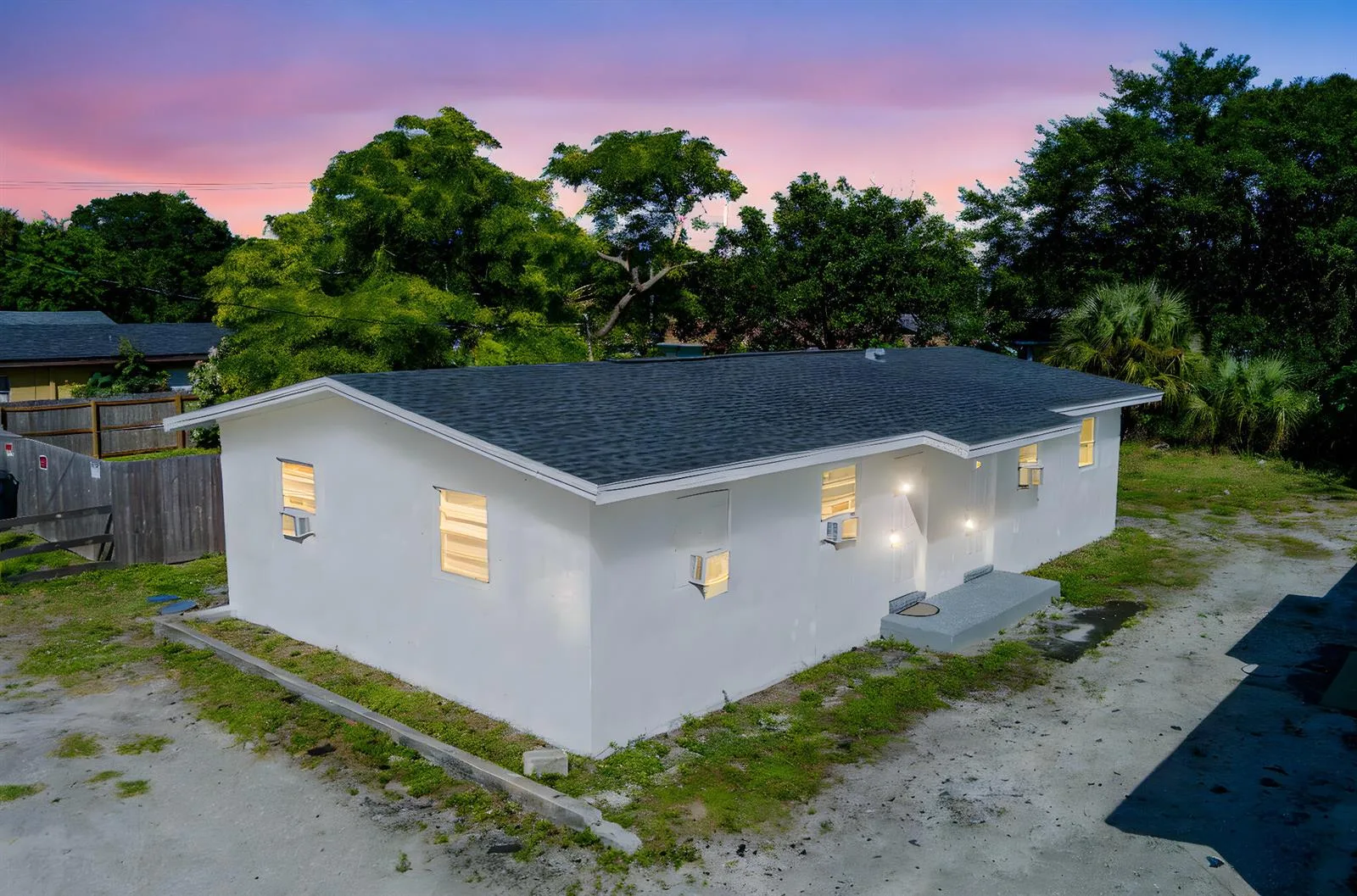 2108 Avenue E, Fort Pierce, FL 34950