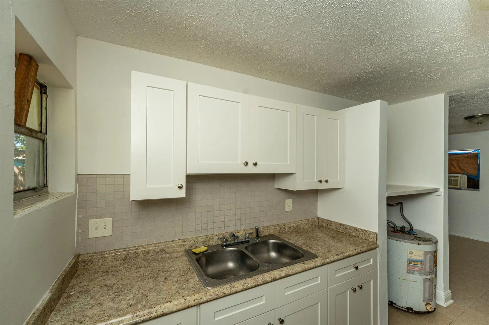 2108 Avenue E, Fort Pierce, FL 34950 photo 8