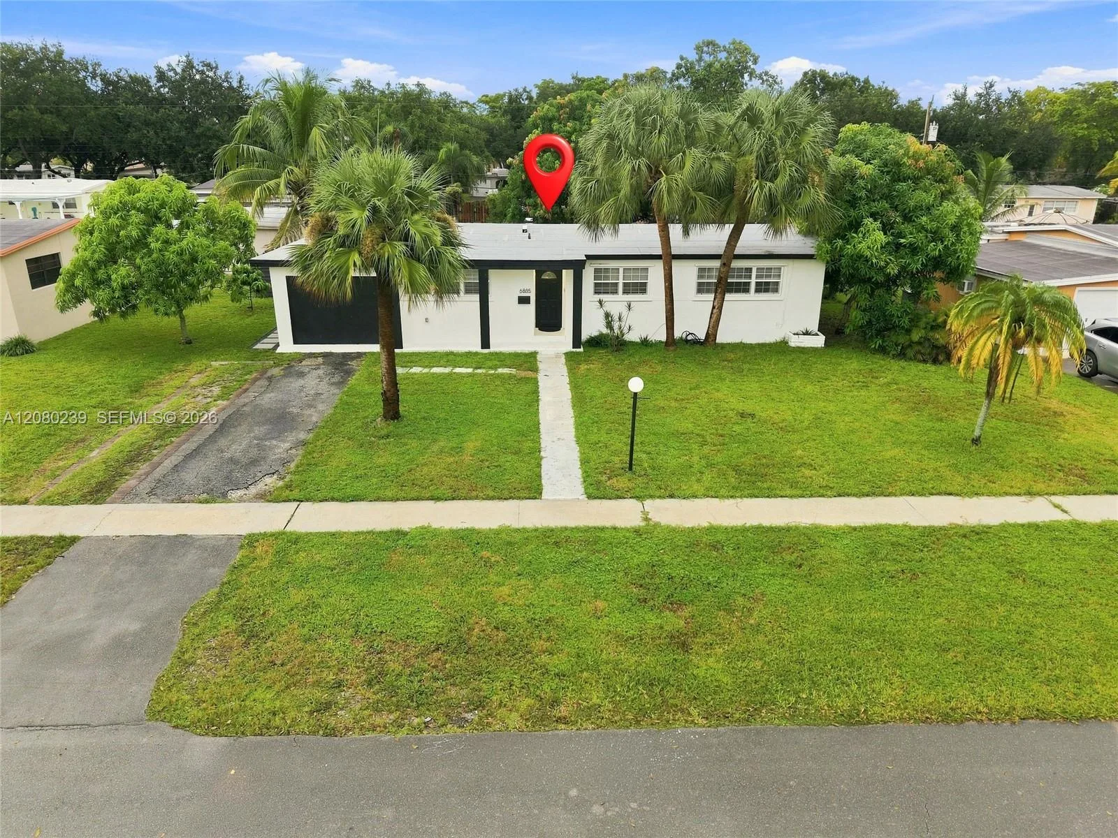 6885 NW 14th Ct, Plantation, FL 33313 photo 4