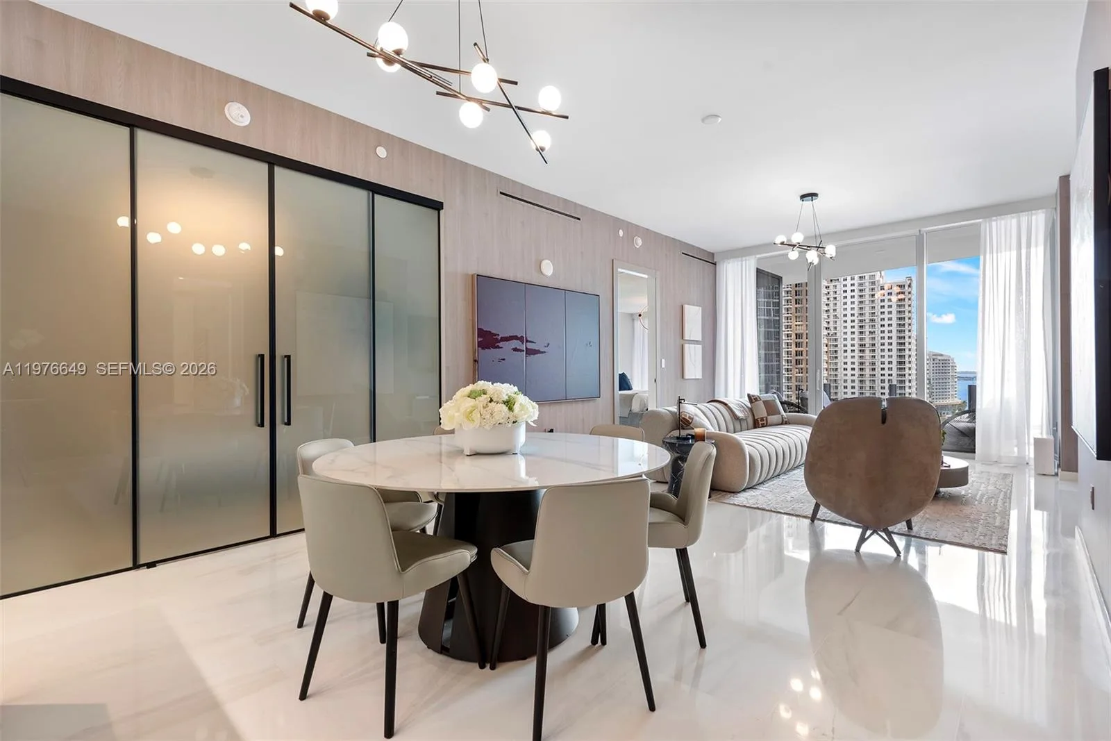 300 Biscayne Blvd Way # 1605, Miami, FL 33131 photo 3