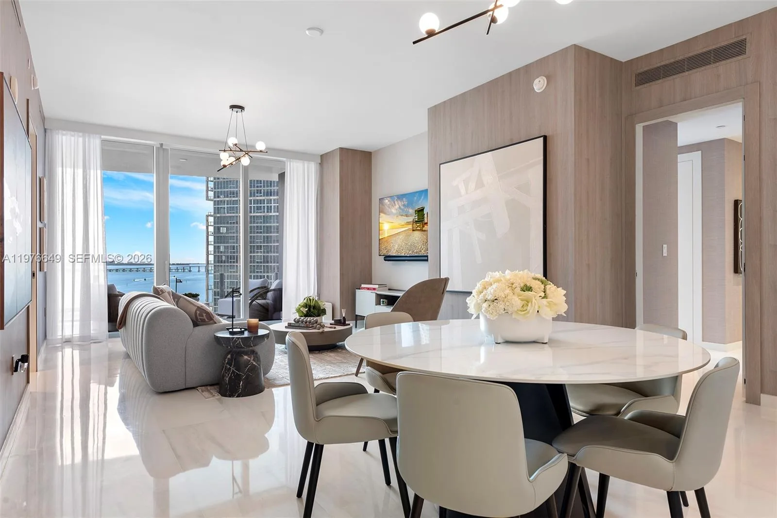 300 Biscayne Blvd Way # 1605, Miami, FL 33131 photo 4