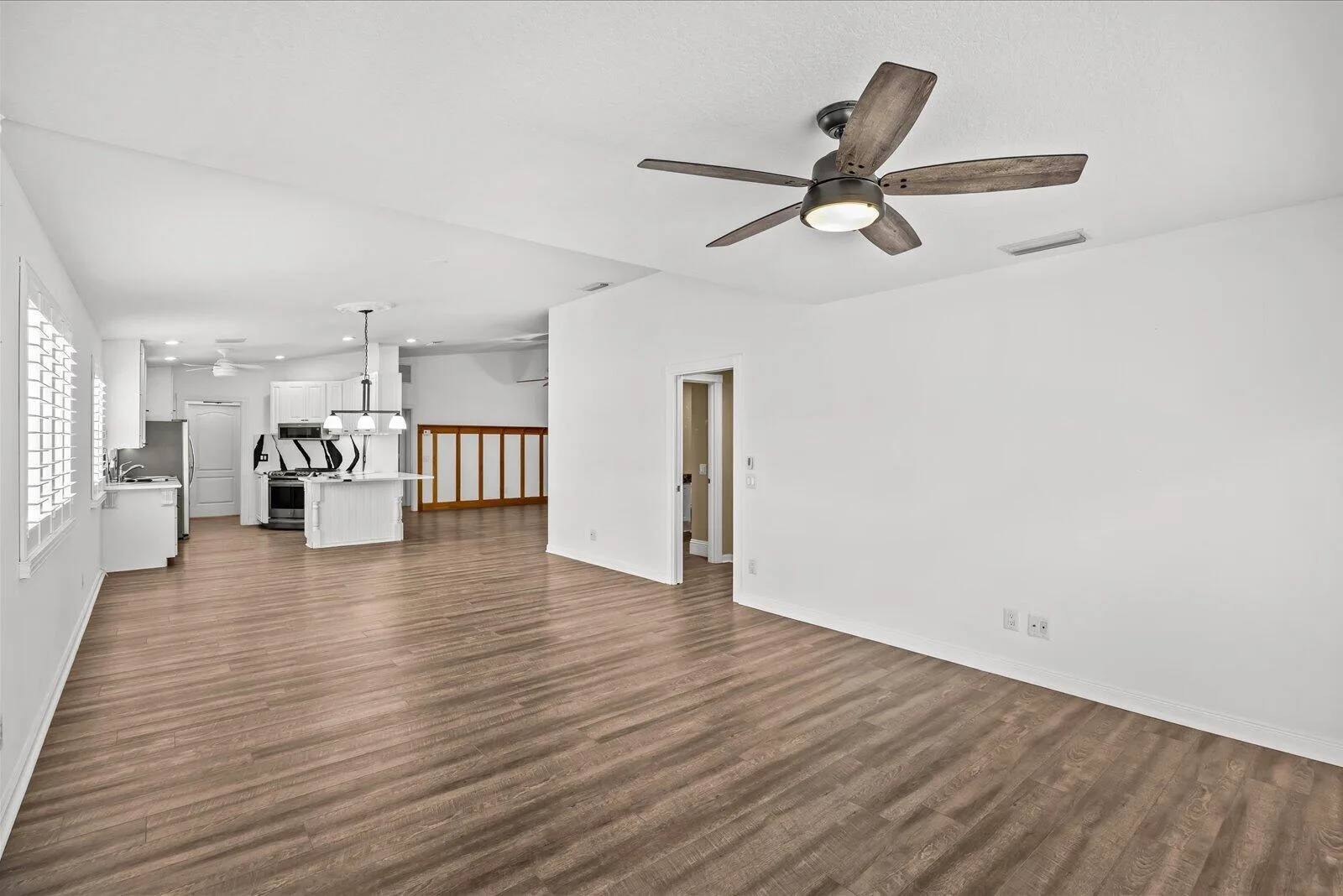 918 SW Balmoral Trace, Stuart, FL 34997 photo 13