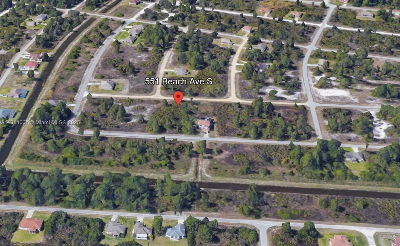 551 Beach Avenue, Lehigh Acres, FL 33974 photo 3