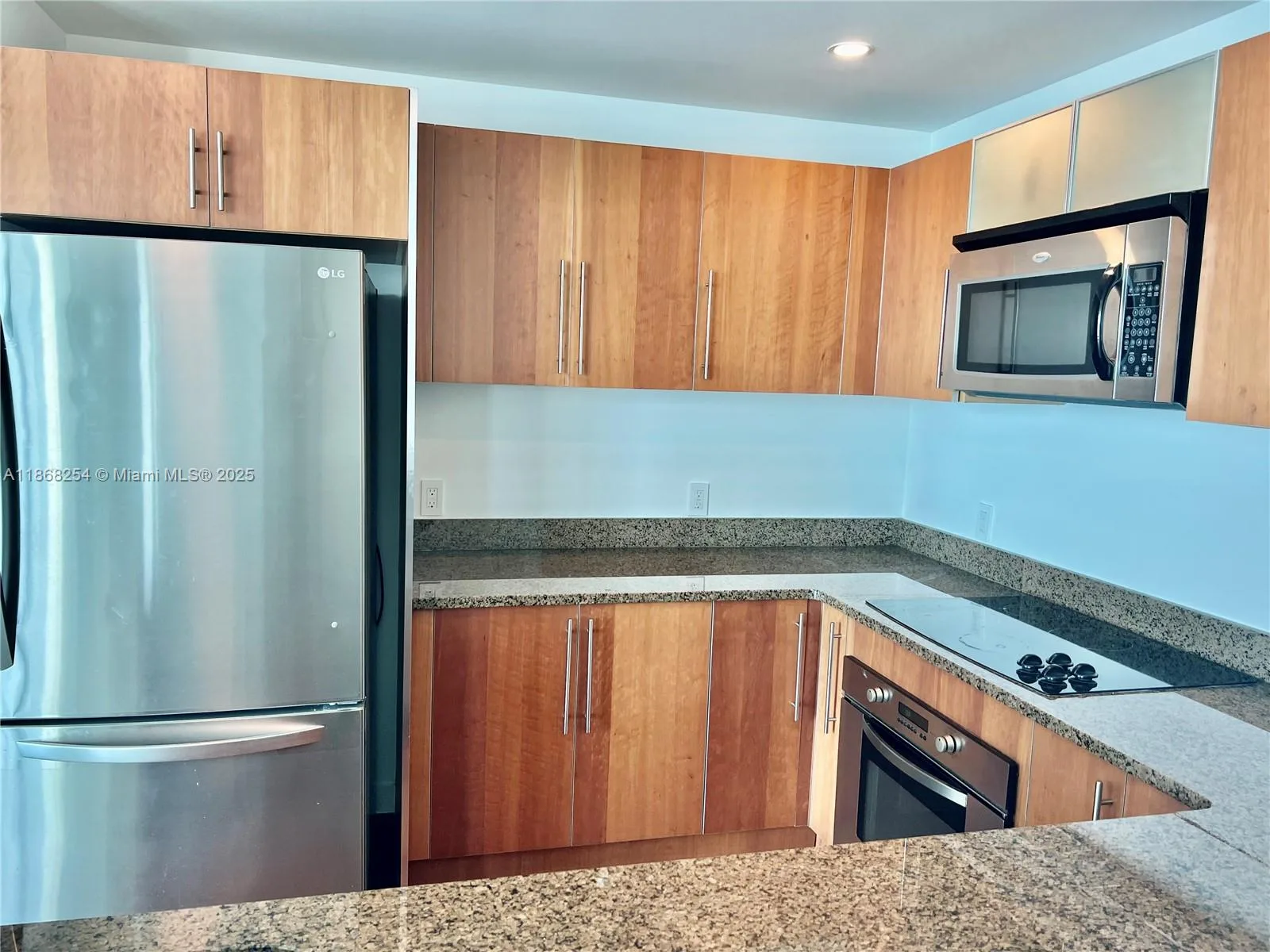 300 S Biscayne Blvd # 3710, Miami, FL 33131 photo 6