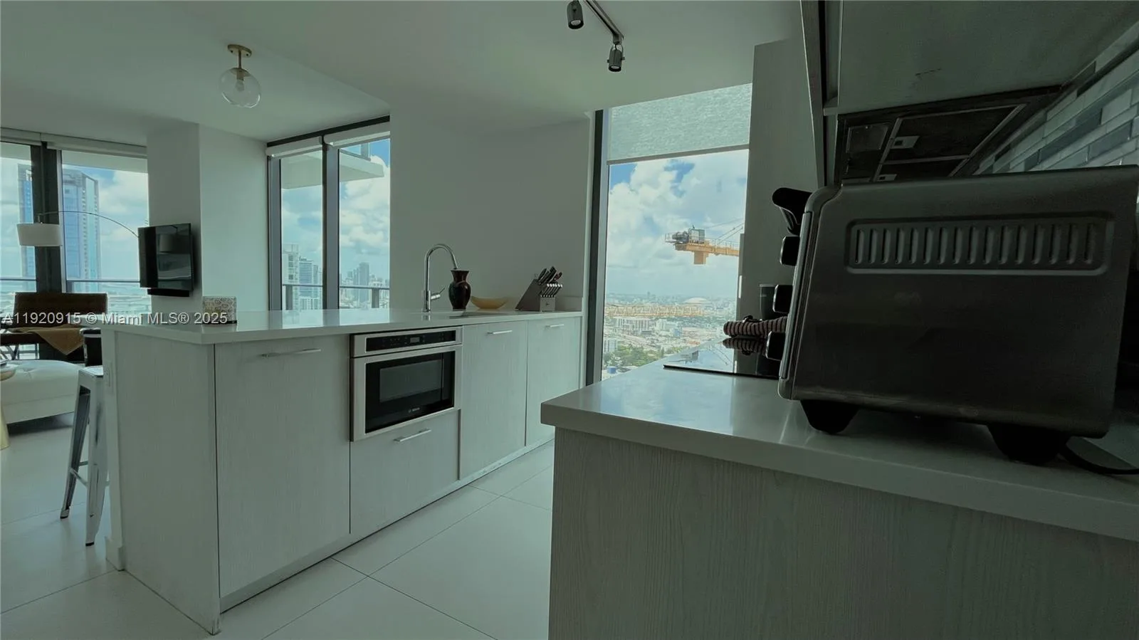 501 NE 31st St # 3808, Miami, FL 33137 photo 10
