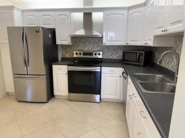 9256 Sabal Ridge Circle # D, Boca Raton, FL 33428 photo 2
