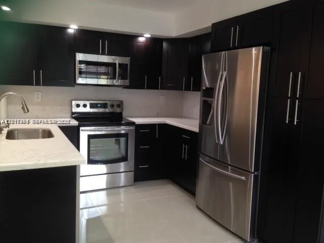 451 NE 210th Cir Ter # 202-19, Miami, FL 33179 photo 3