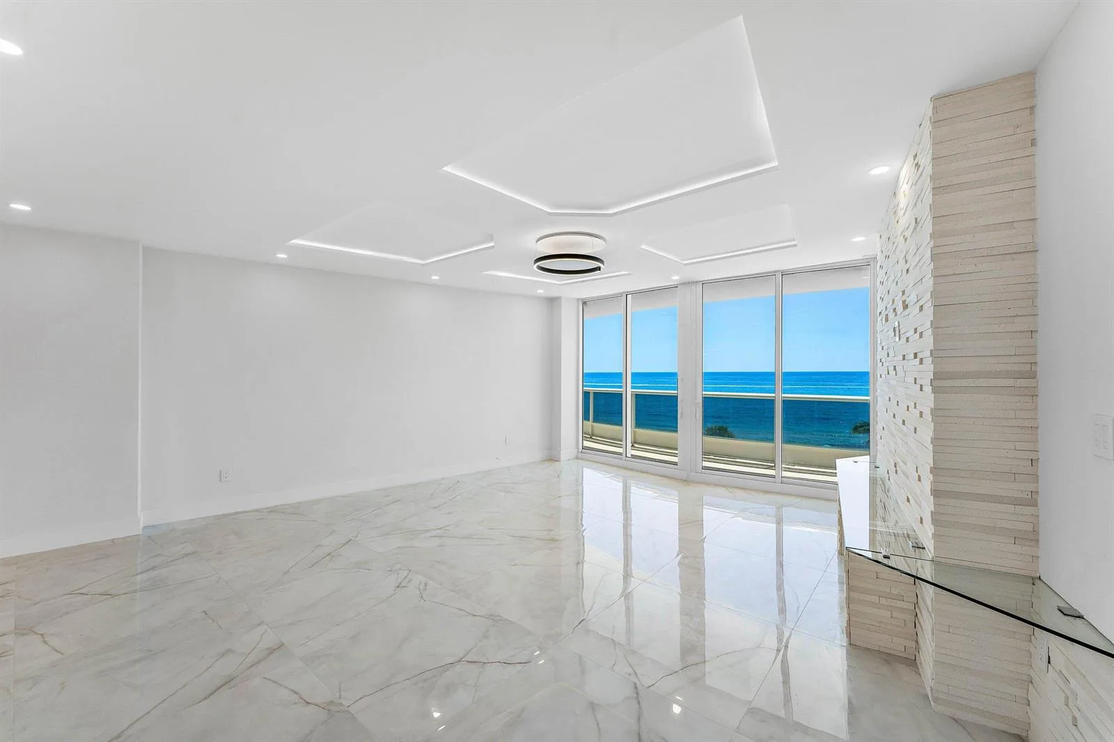 700 S Ocean Boulevard # 504, Boca Raton, FL 33432 photo 2