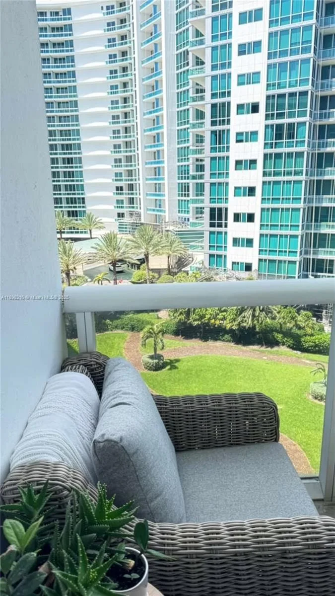 10275 Collins Ave # 802, Bal Harbour, FL 33154 photo 4