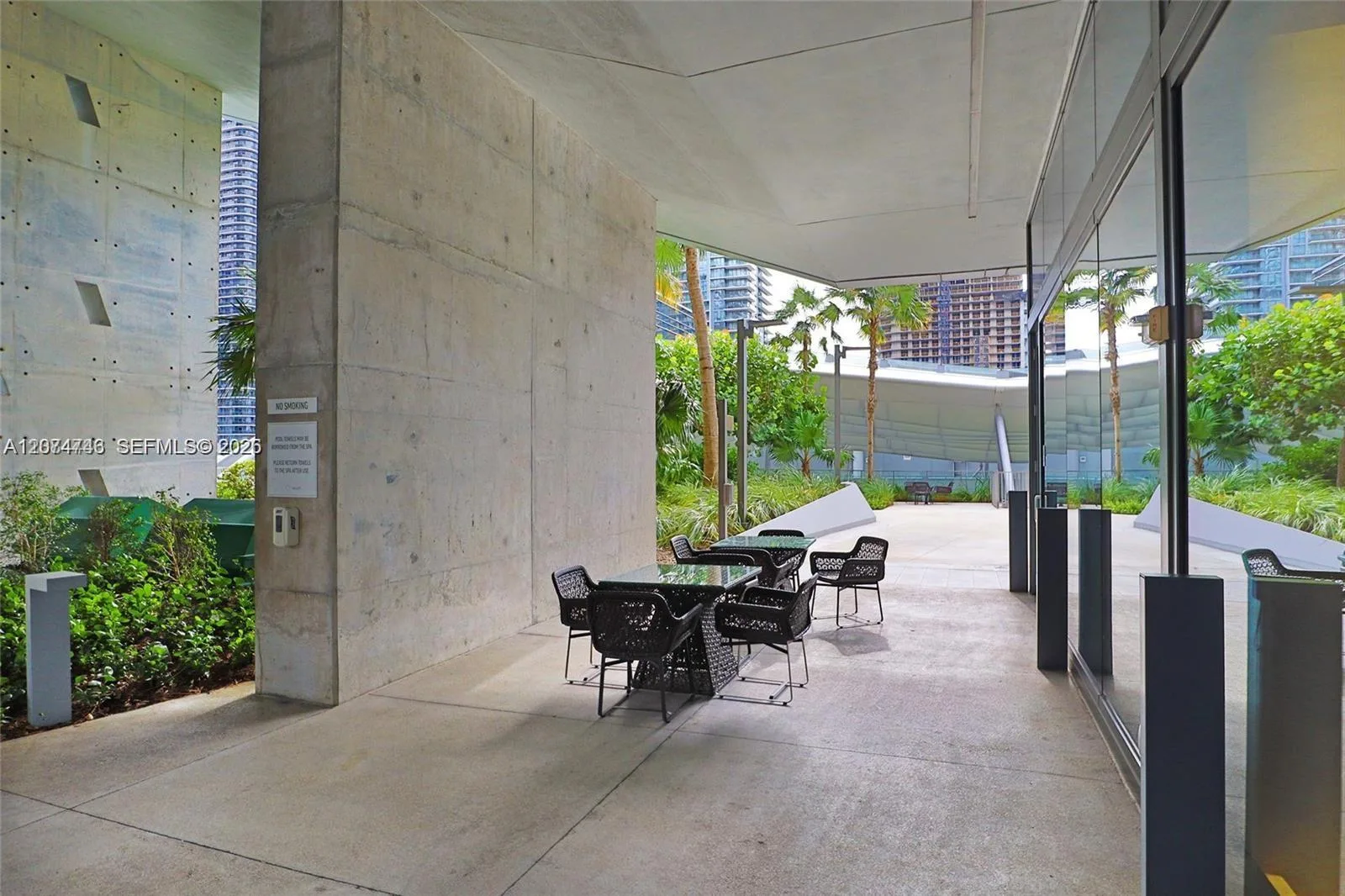 68 SE 6th St # 1008, Miami, FL 33131 photo 11