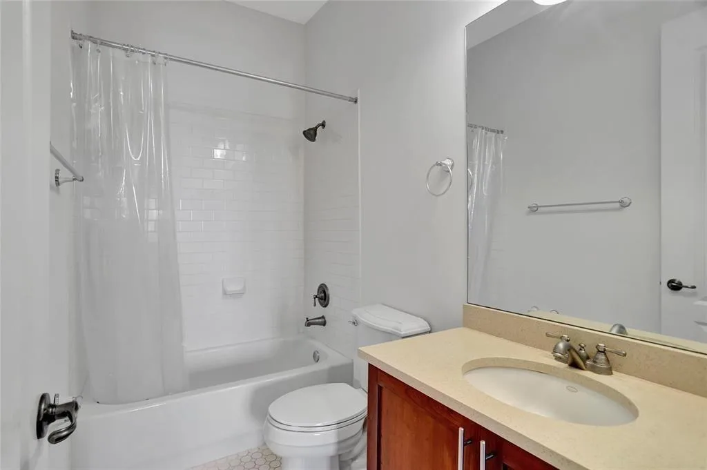 1345 SW 4th Court, Fort Lauderdale, FL 33312 photo 4