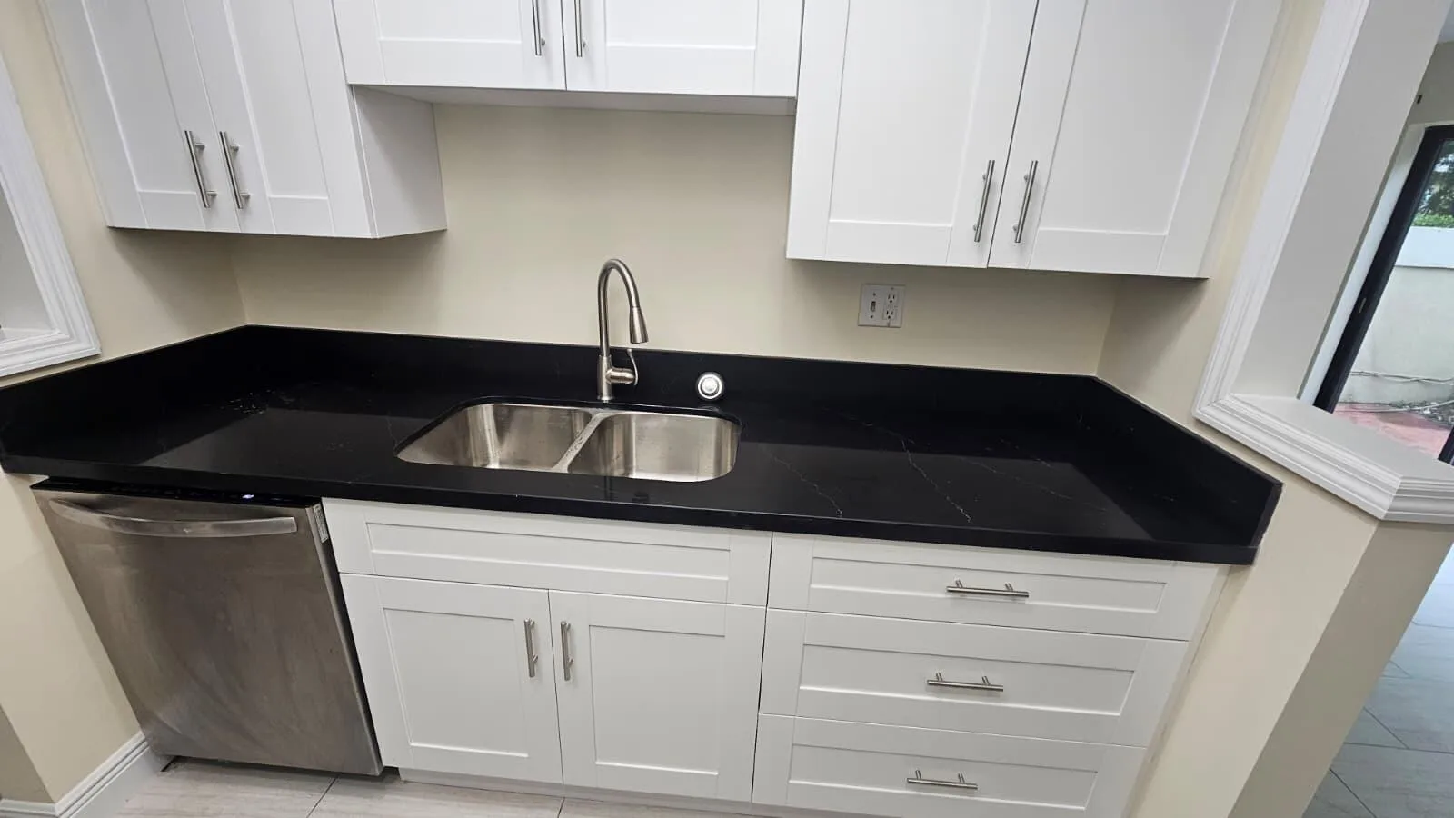 8801 W Sample Road # 11, Coral Springs, FL 33065