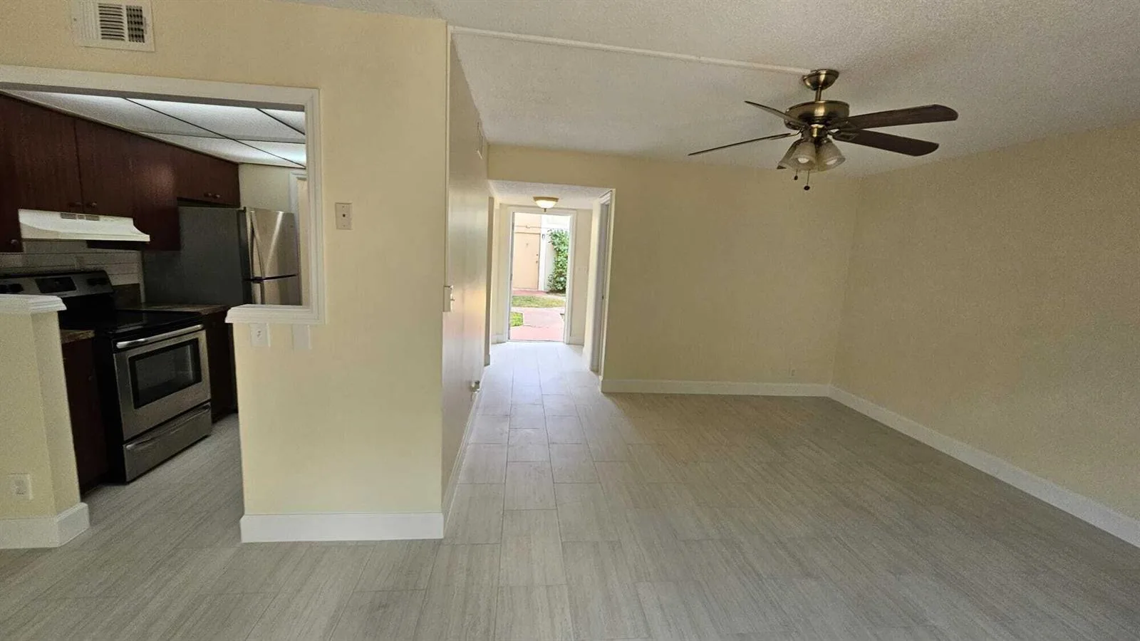 8801 W Sample Road # 11, Coral Springs, FL 33065 photo 3