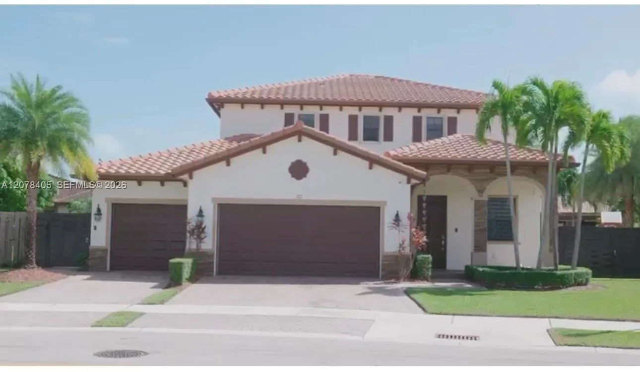 221 SE 35th Ave, Homestead, FL 33033