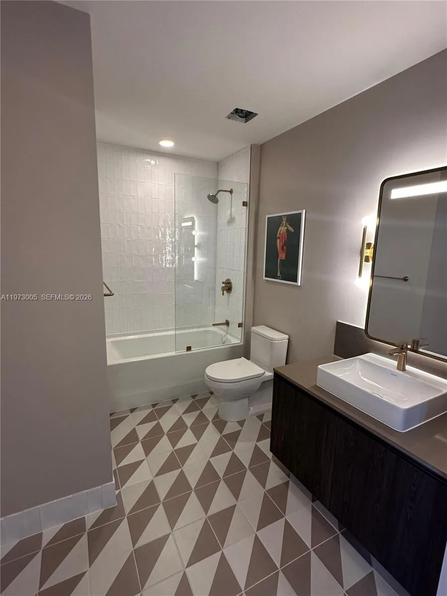 159 NE 6th St # 4811, Miami, FL 33132 photo 13