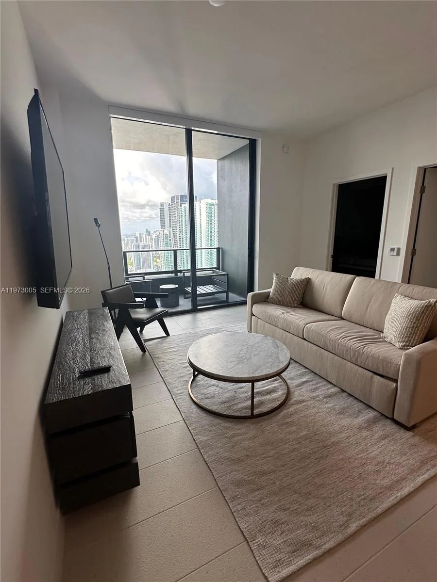 159 NE 6th St # 4811, Miami, FL 33132 — zdjęcie 3