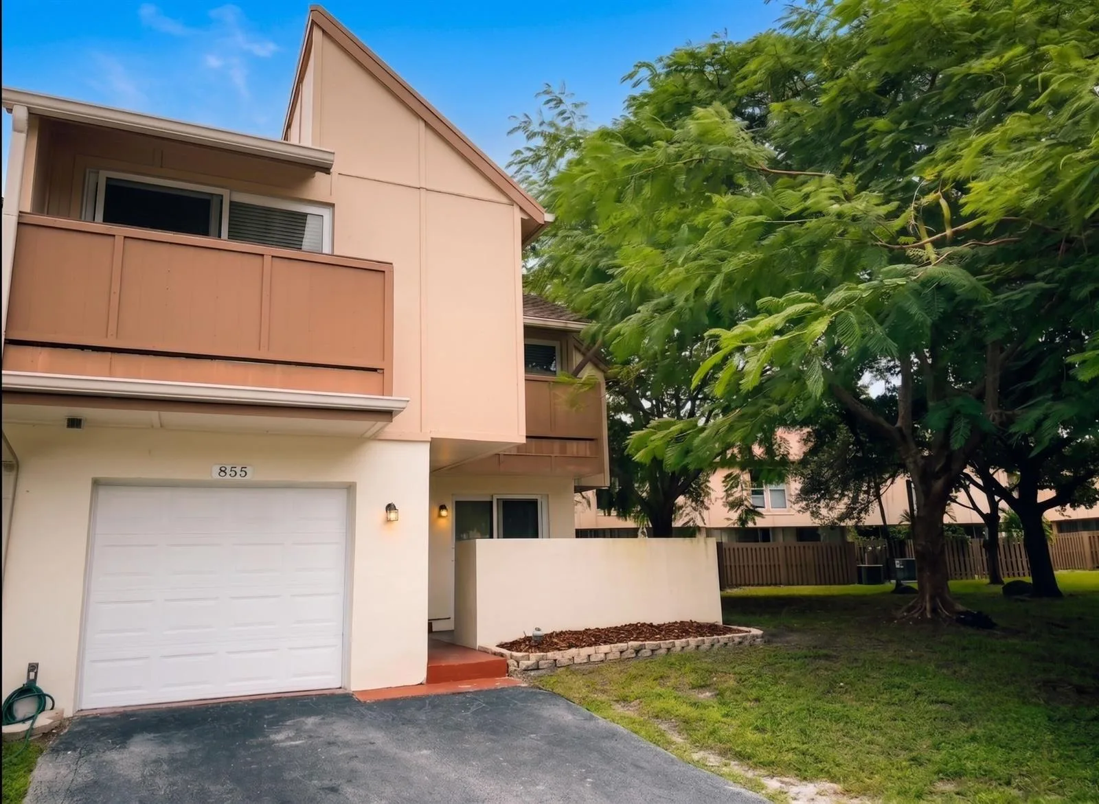 855 NW 80th Way # 6, Plantation, FL 33324