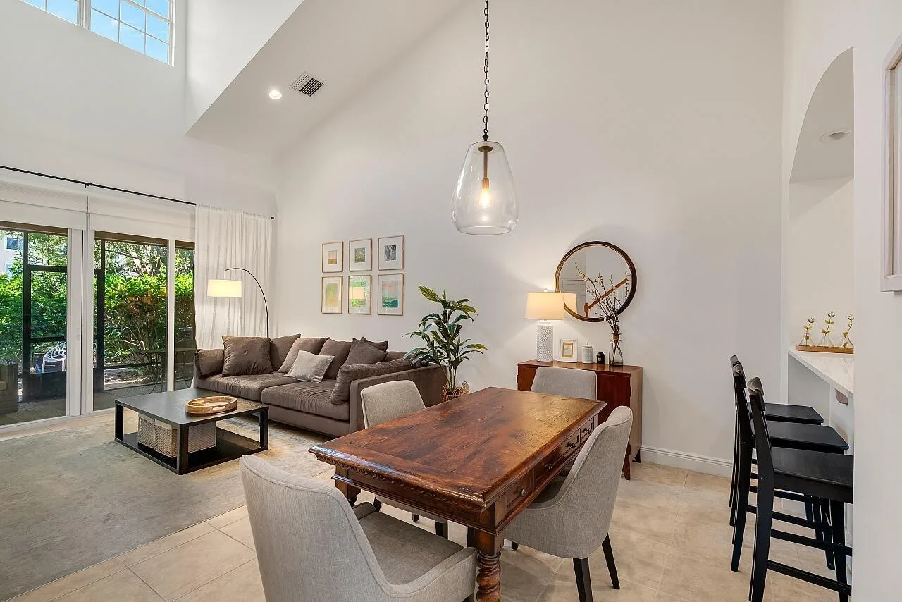 1629 Baseline Lane, Vero Beach, FL 32967