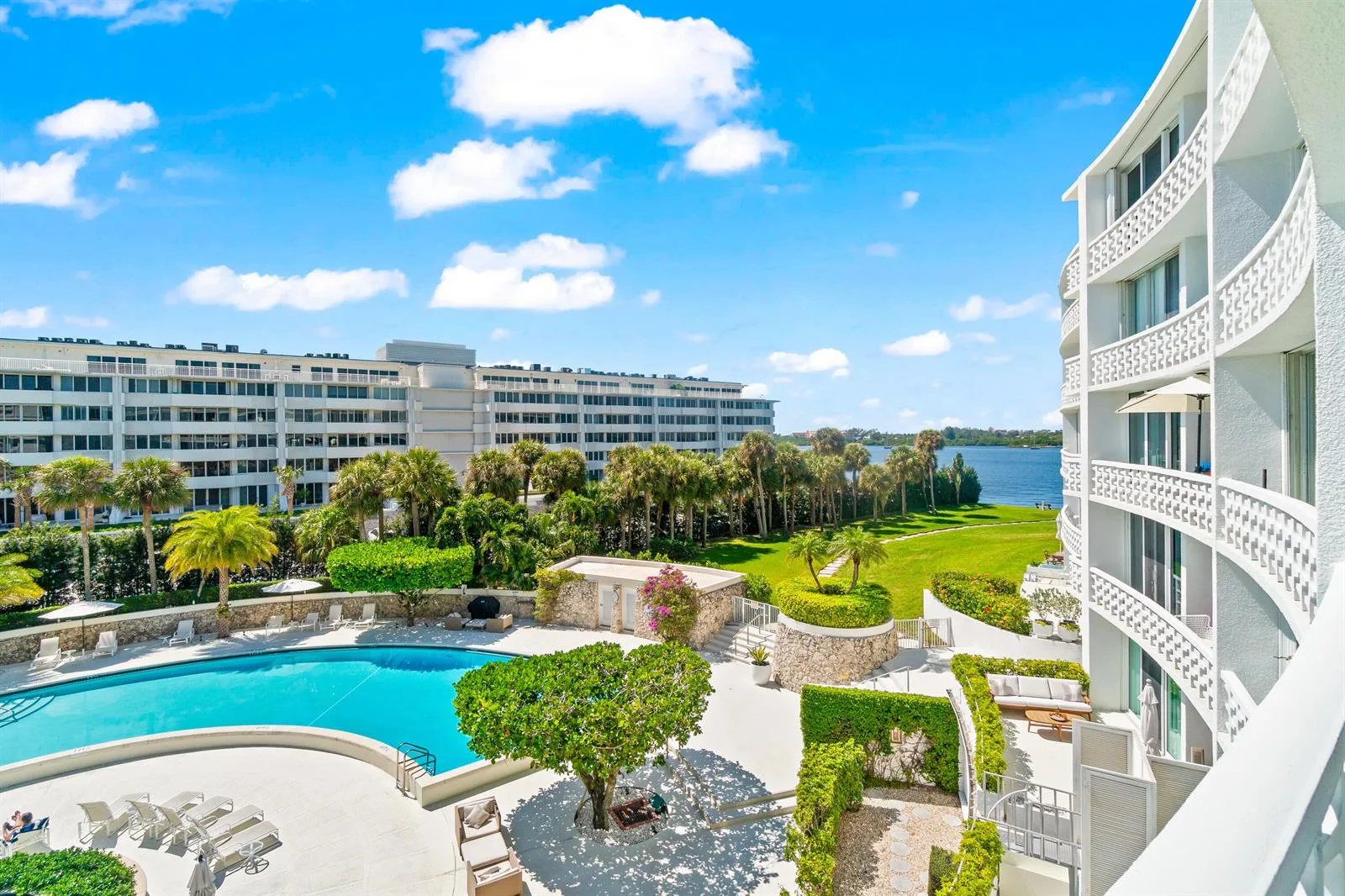 2760 S Ocean Boulevard # 313, Palm Beach, FL 33480