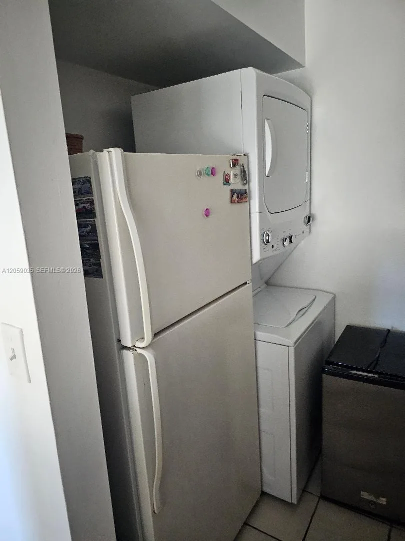 2505 W 67th Pl # 22-27, Hialeah, FL 33016 photo 3