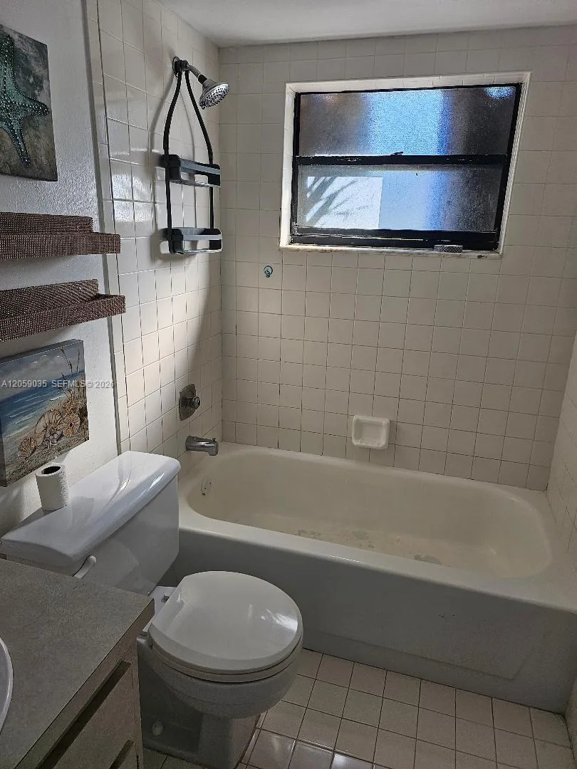 2505 W 67th Pl # 22-27, Hialeah, FL 33016 photo 4