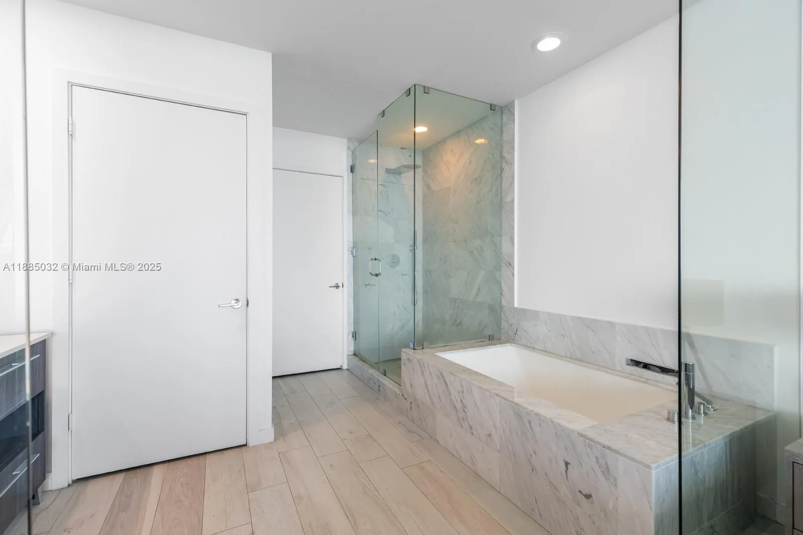 480 NE 31st St # 4605, Miami, FL 33137 photo 9