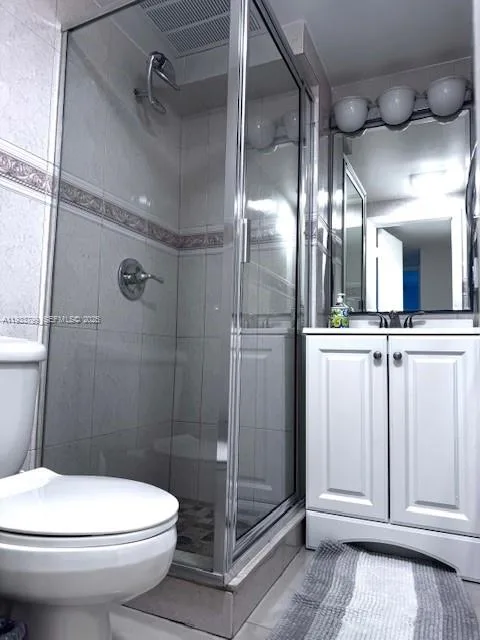 2301 Collins Ave # 1025, Miami Beach, FL 33139 photo 12