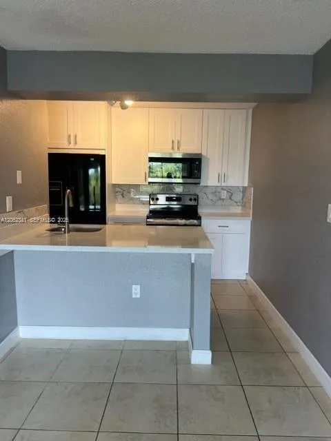 4400 W 16th Ave # 432, Hialeah, FL 33012 photo 8