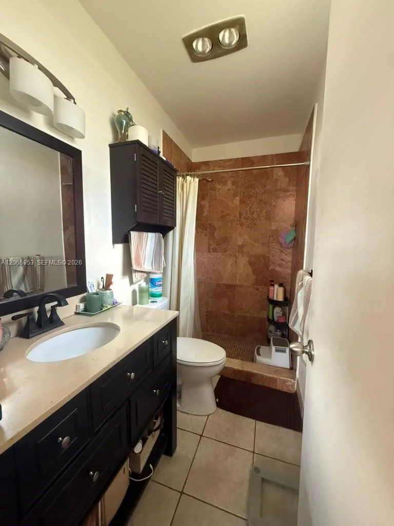 1905 N 47th Ave, Hollywood, FL 33021 photo 12