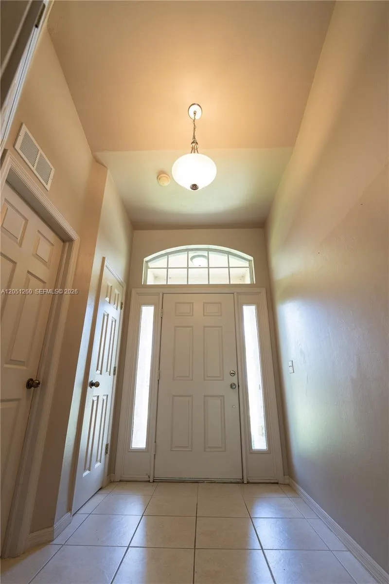4129 NE 19TH PL, Cape Coral, FL 33909 photo 11