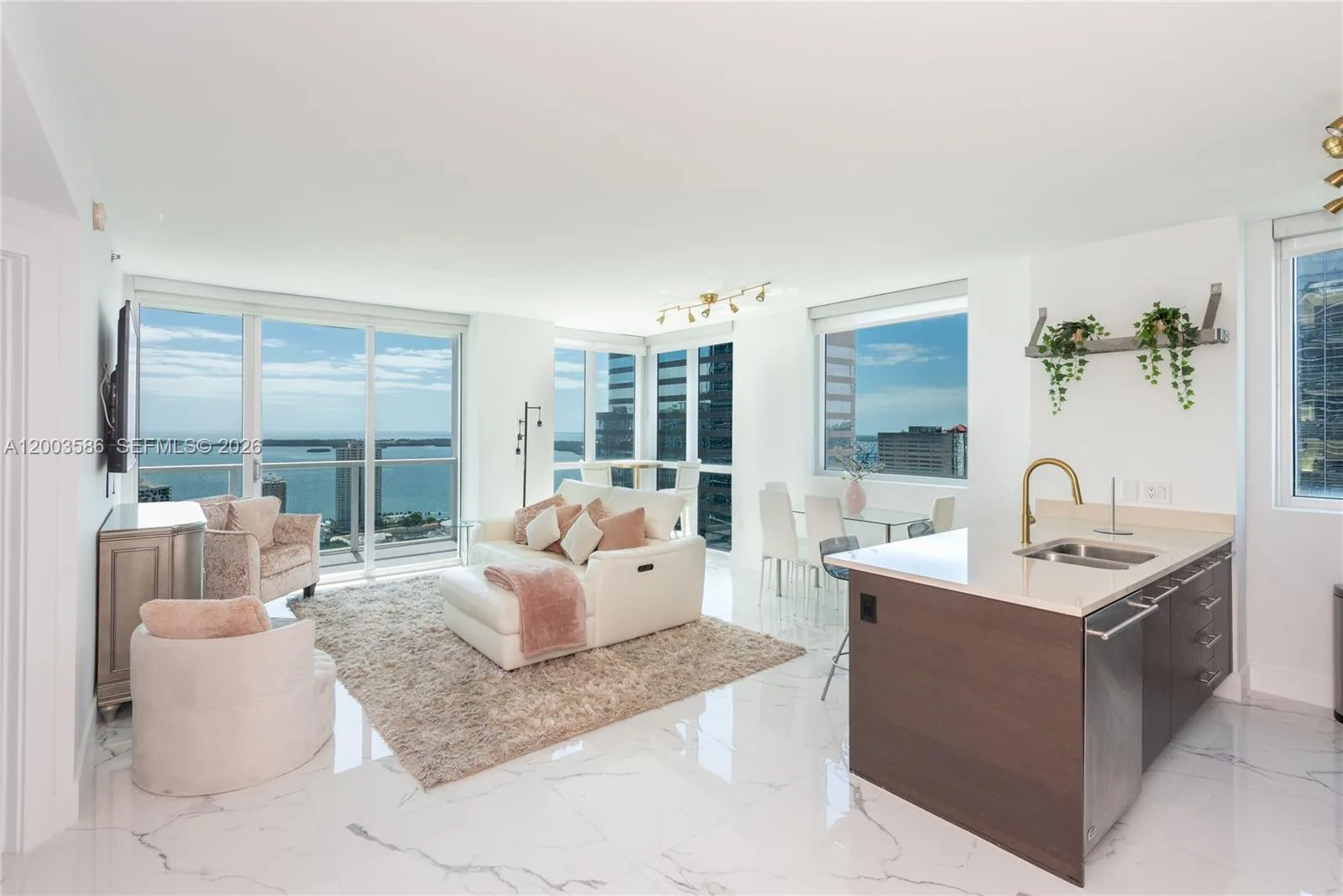 500 Brickell Ave # 3802, Miami, FL 33131 photo 7