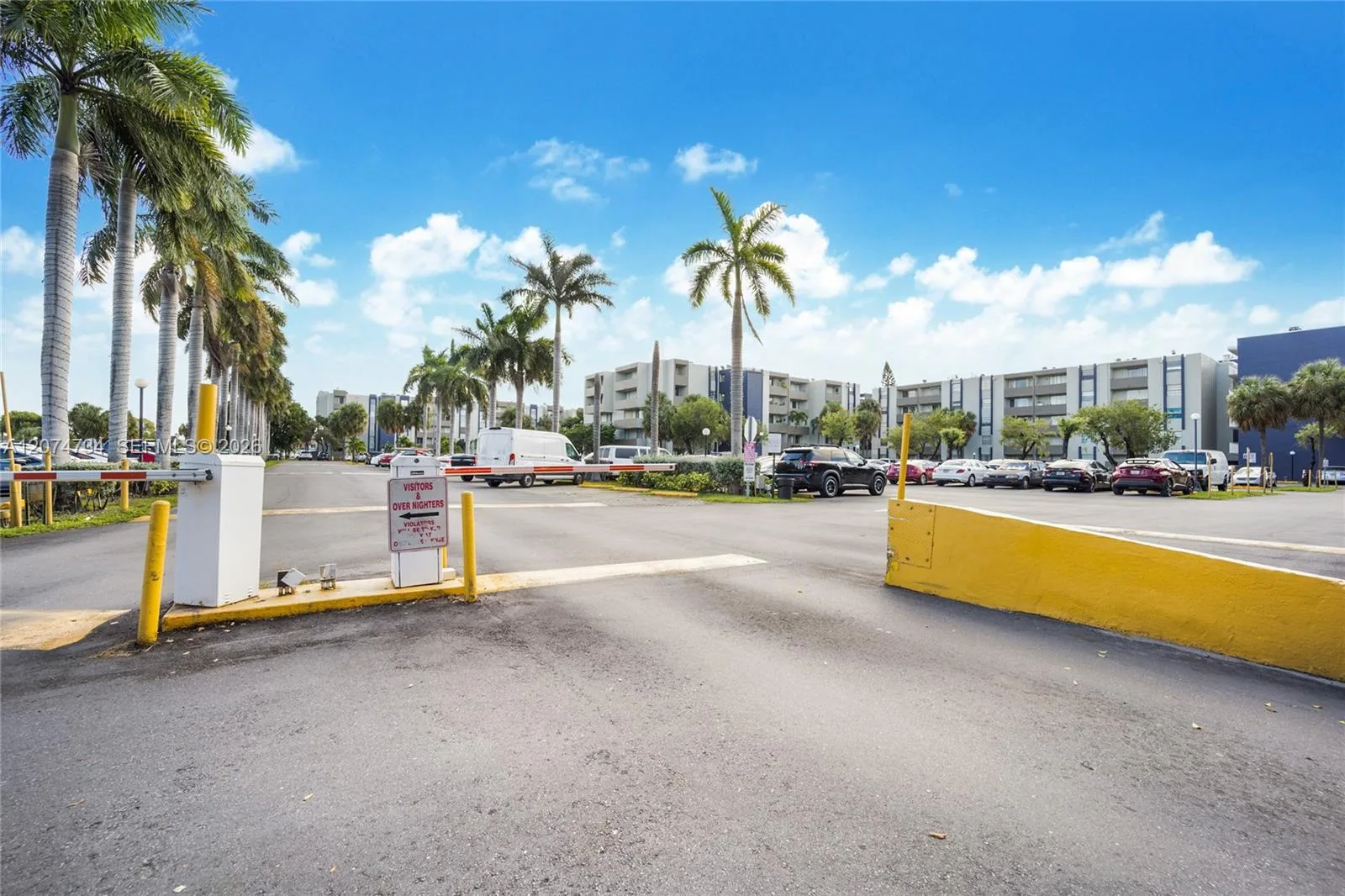 10000 NW 80th Ct # 2102, Hialeah Gardens, FL 33016 photo 5