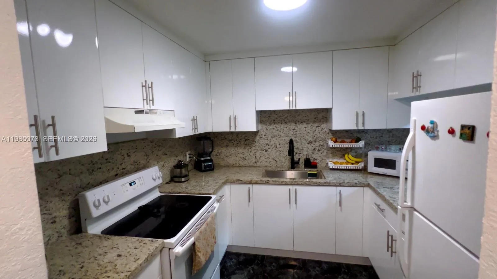 1900 W 68th St # D207, Hialeah, FL 33014