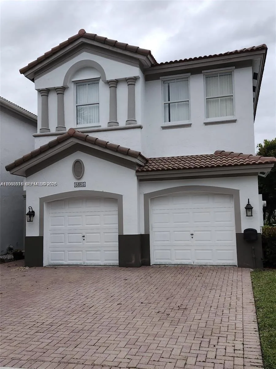 8465 NW 108th Path, Doral, FL 33178 photo 2