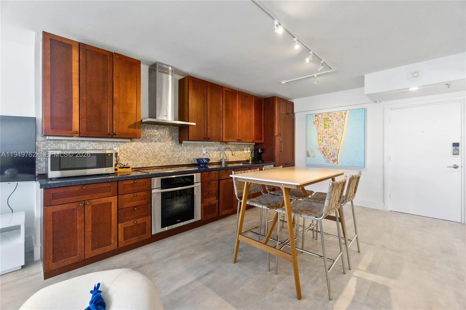 100 Lincoln Rd # 1447, Miami Beach, FL 33139 photo 7