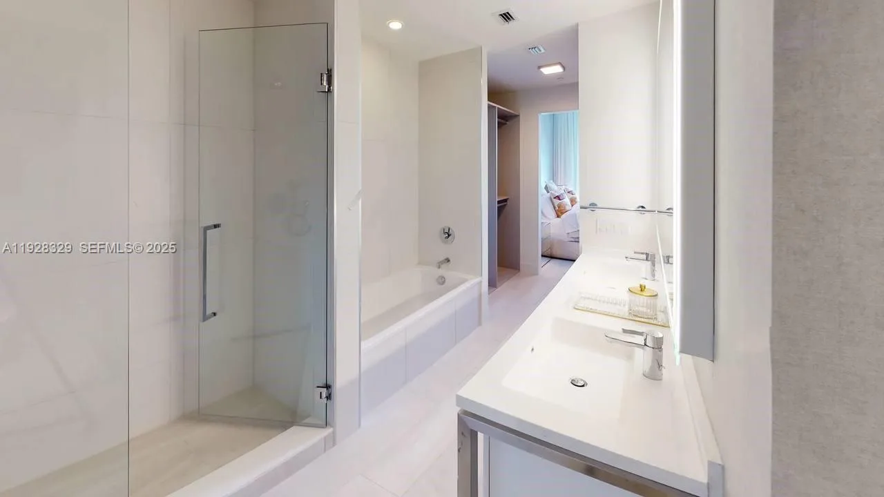 2000 Metropica Way # 1701, Sunrise, FL 33323 photo 8