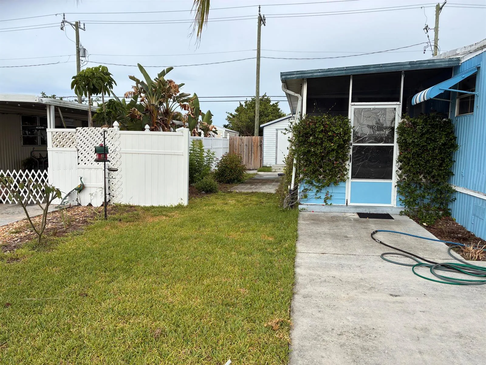 8268 SE Swan Avenue, Hobe Sound, FL 33455