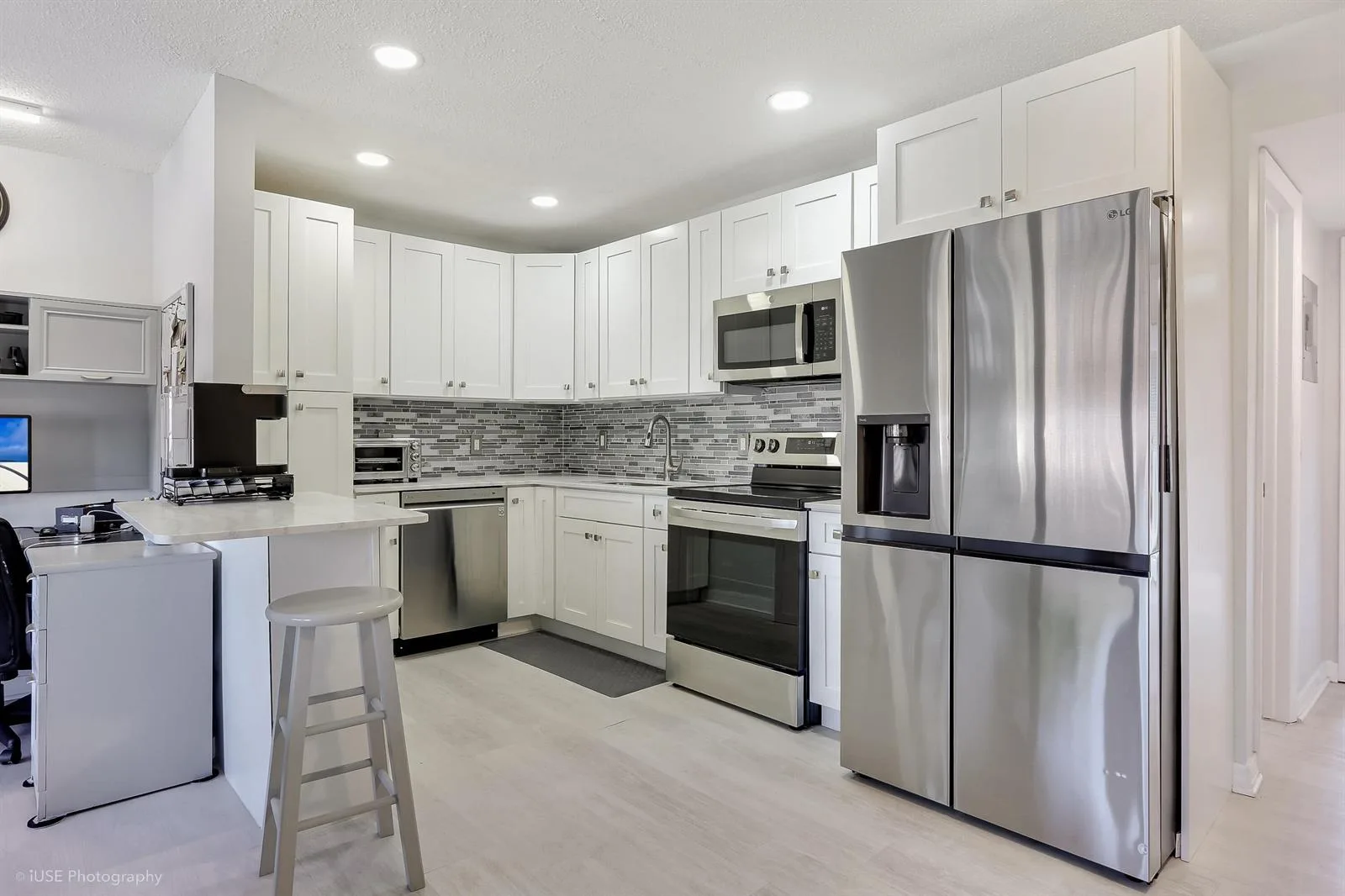94 Hastings F, West Palm Beach, FL 33417