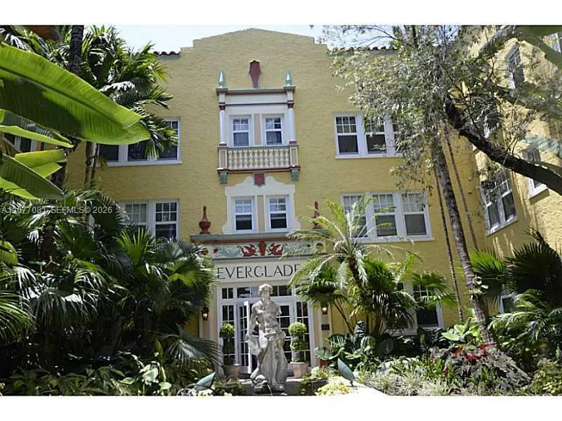 536 14th St # 107, Miami Beach, FL 33139