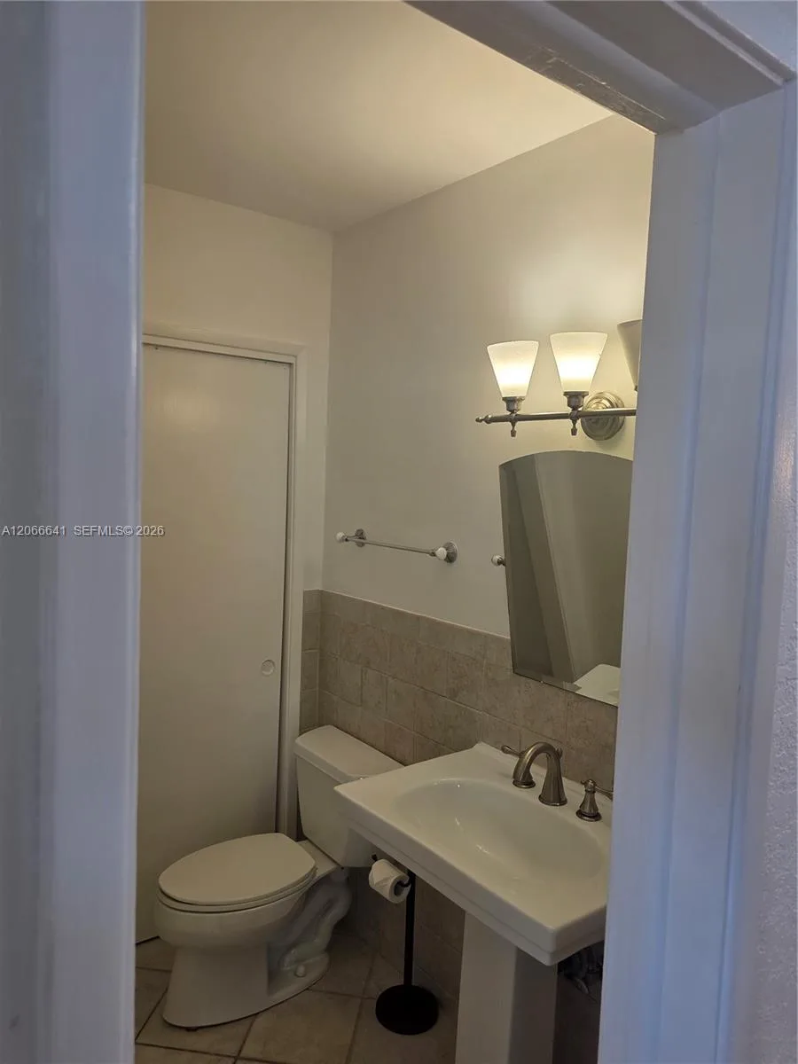 1500 SE 15th St # 318, Fort Lauderdale, FL 33316 photo 12