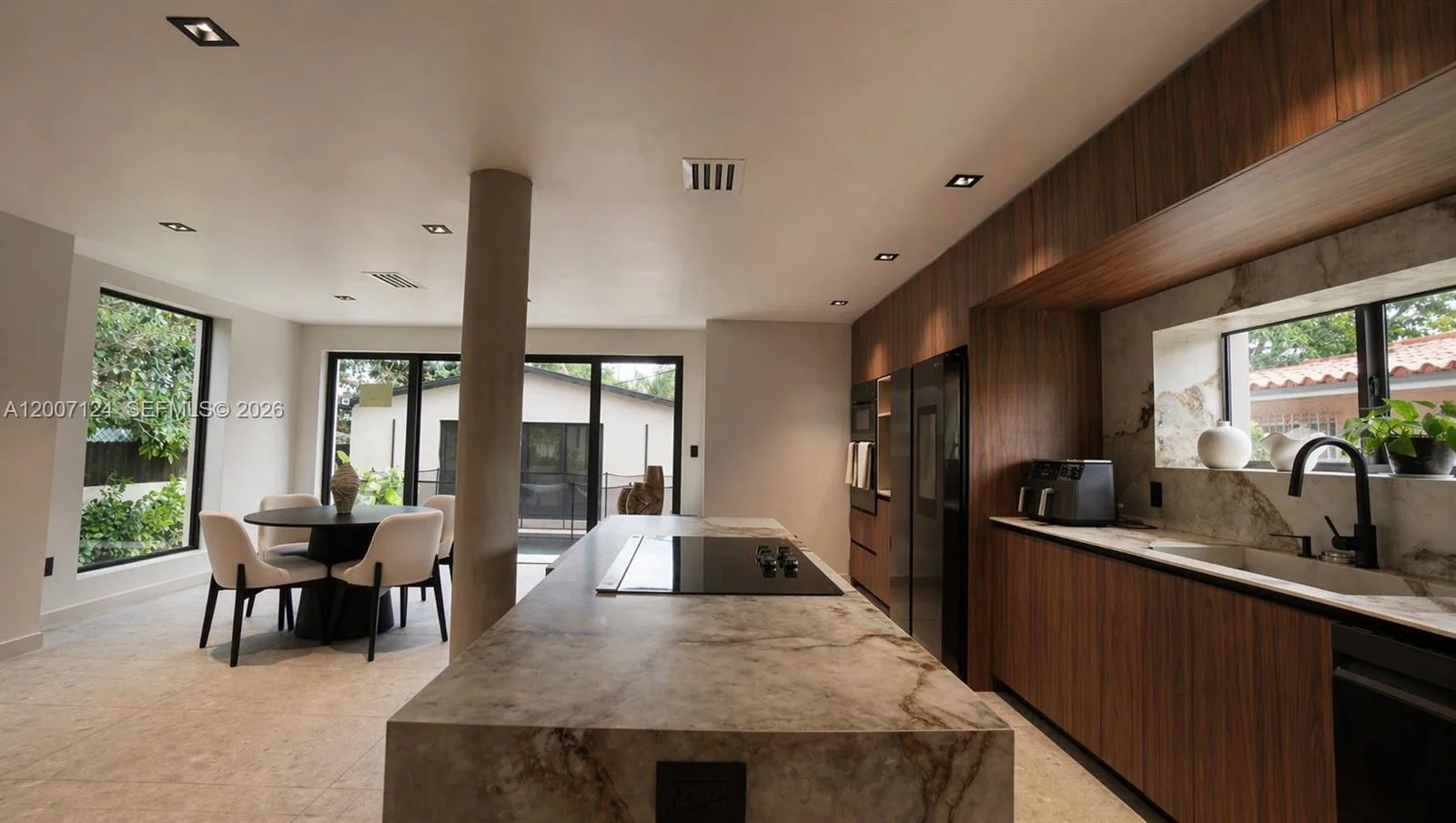 1820 SW 10th St, Miami, FL 33135 — zdjęcie 4