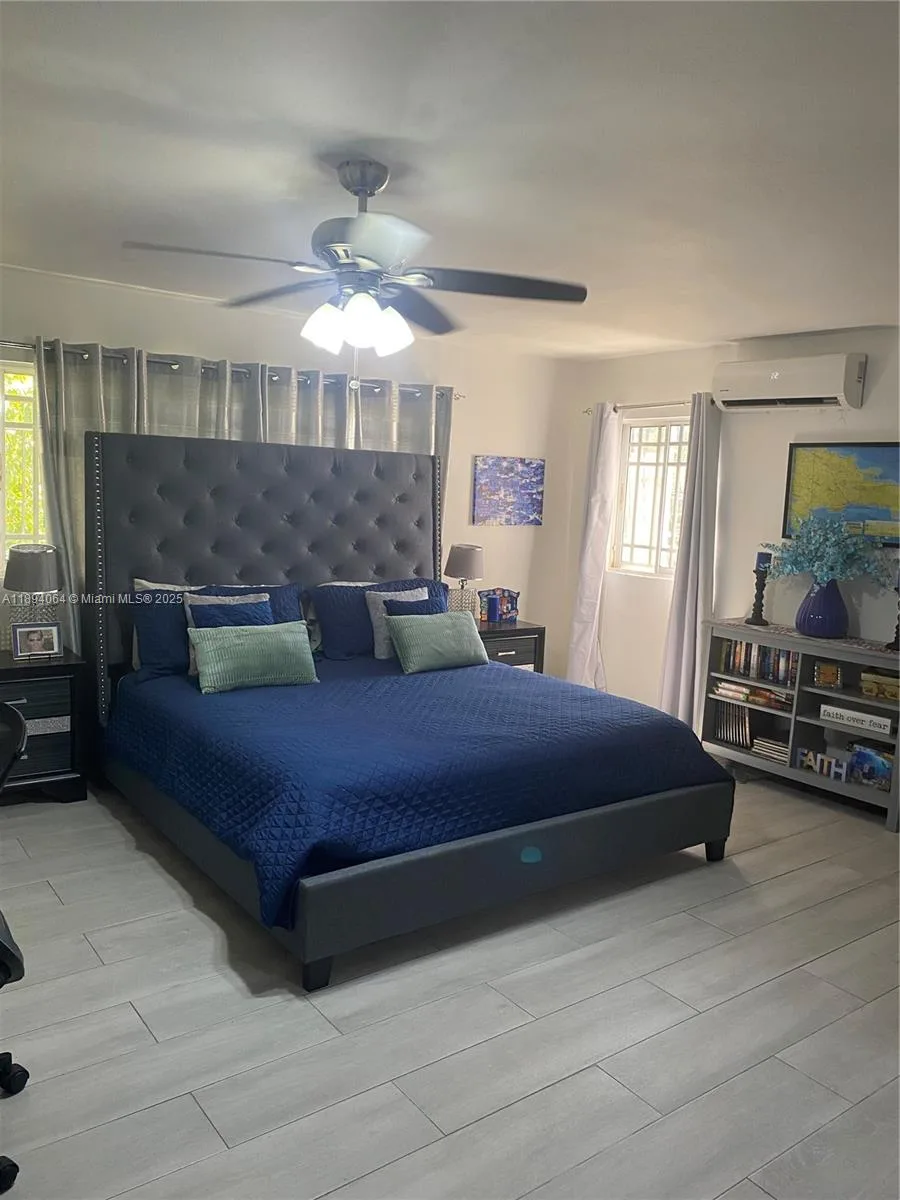 6 CALLE 29 ESTE, NY 10133 photo 3