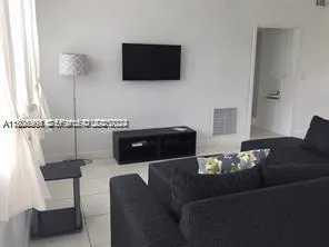 250 S Shore Dr # 5, Miami Beach, FL 33141