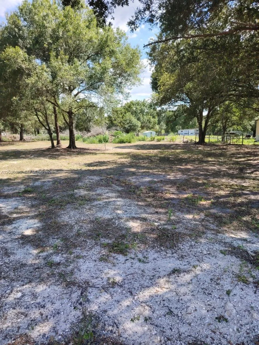 630 Pine Cove Ave, Clewiston, FL 33440 photo 2