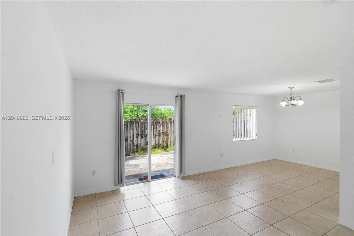 7245 NW 173rd Dr # 2505, Hialeah, FL 33015 photo 8