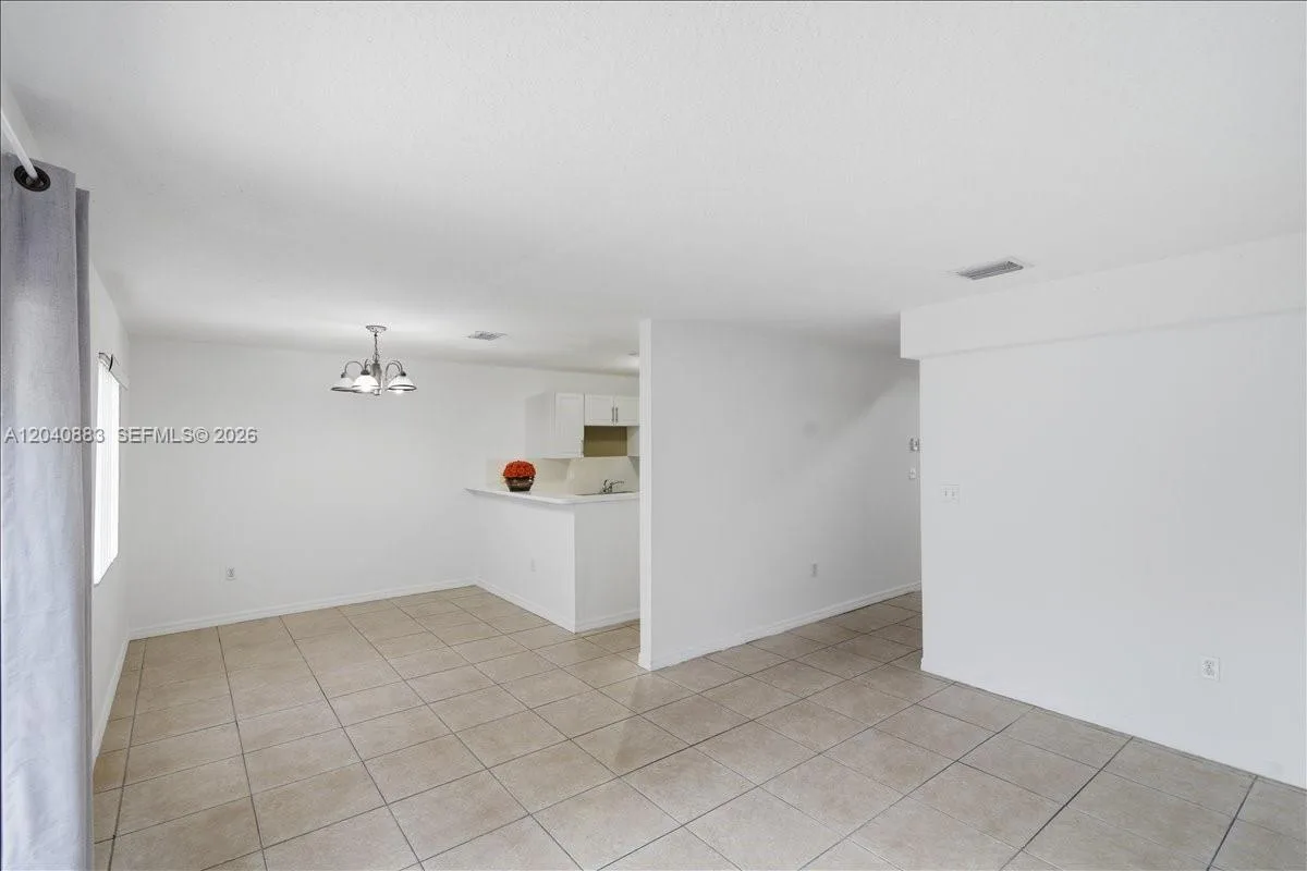 7245 NW 173rd Dr # 2505, Hialeah, FL 33015 photo 9