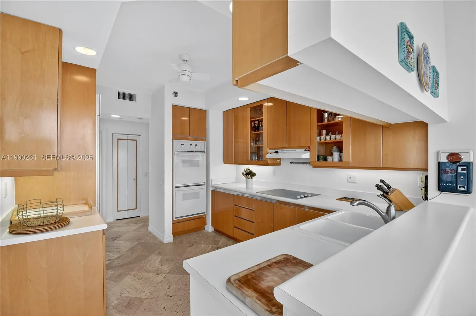 21150 Point Pl # 1505, Aventura, FL 33180 photo 11