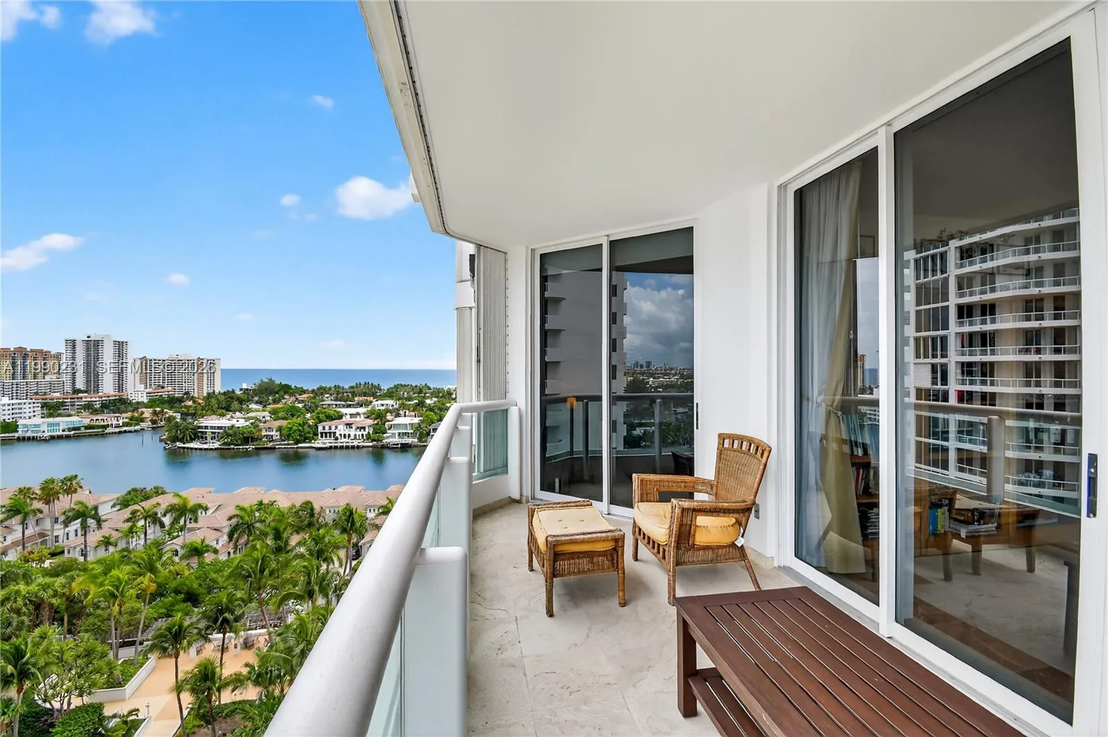 21150 Point Pl # 1505, Aventura, FL 33180 photo 2