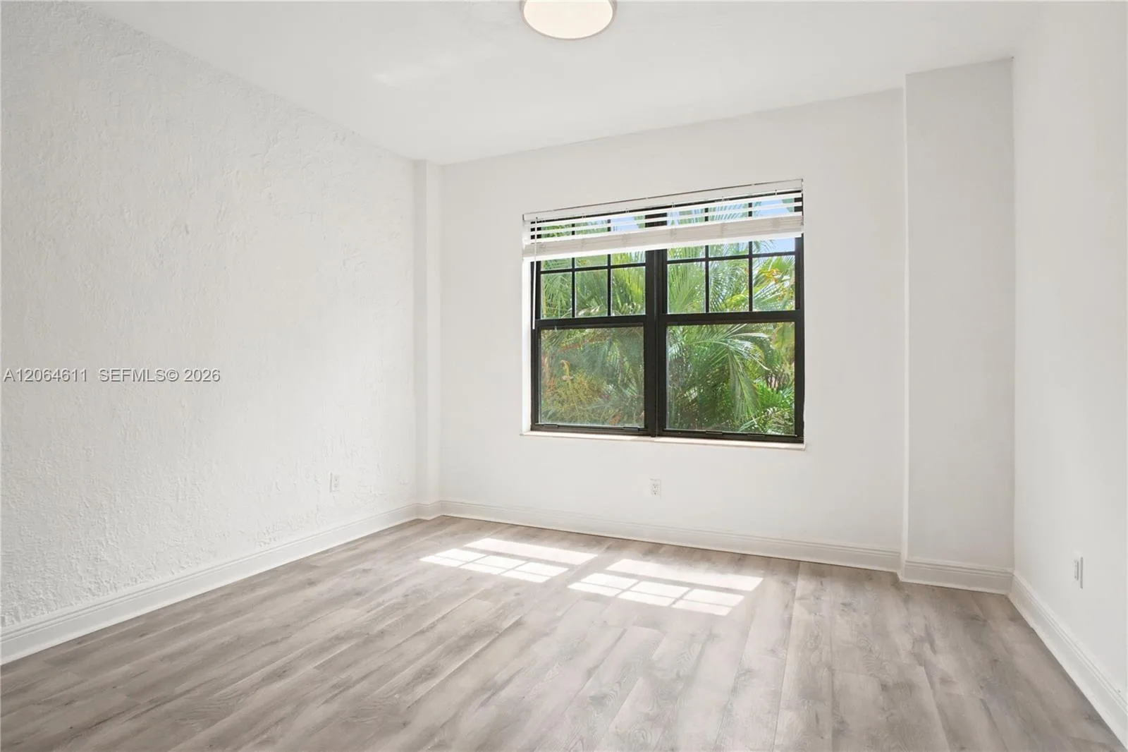 934 Michigan Ave # 209, Miami Beach, FL 33139 photo 5