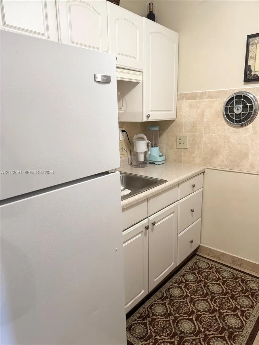 900 Atlantic Shores Blvd # 220, Hallandale Beach, FL 33009 photo 4